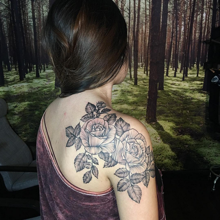 Tattoos - Black and Gray Roses- Instagram @MichaelBalesArt - 125149